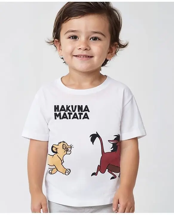 Hakuna Matata - the lion King children t-shirt.